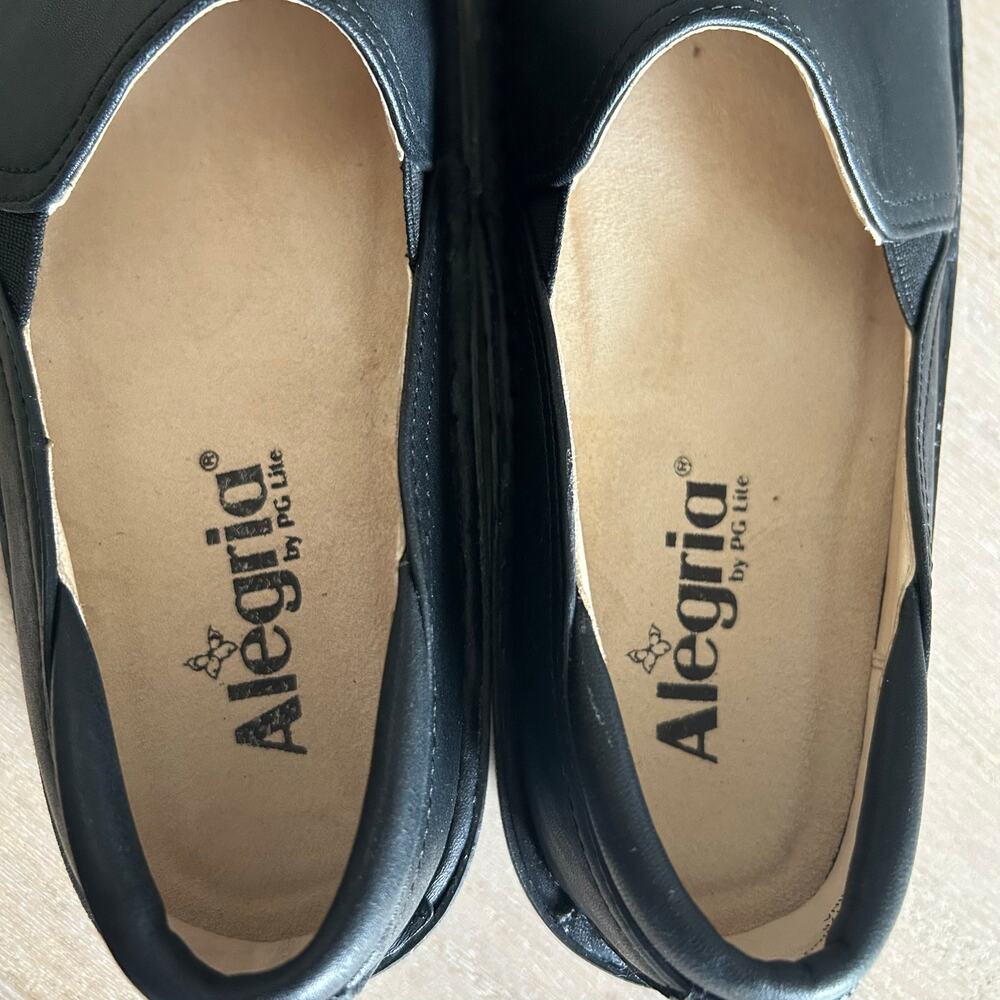 Alegria Women’s Black Leather Mule Clogs, Size 38 EU – Wedge Comfort Slip-Ons. - Picture 5 of 8